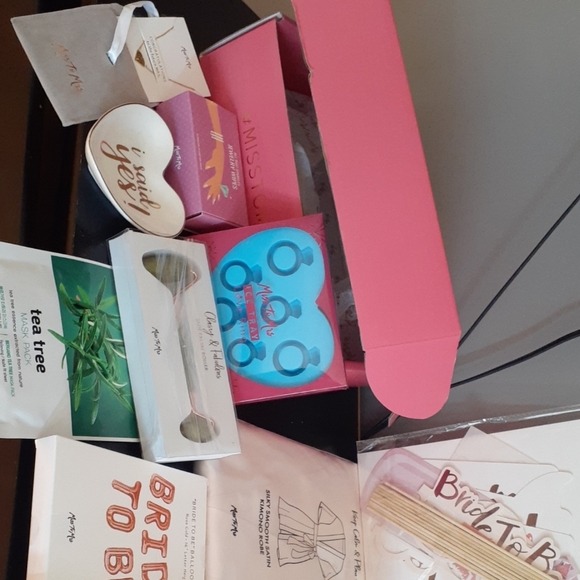 MisstoMrs kit - Picture 5 of 9